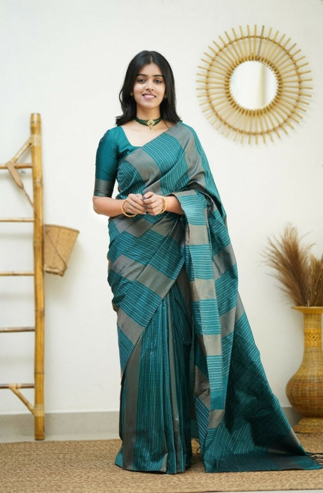 Liklee Rama Handloom Weaving Silk Saree With Mesmeric Blue Blouse