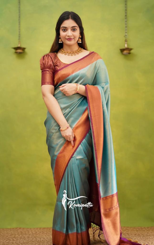 Liklee Denouement Rama Silk Saree with Unique Blouse Piece