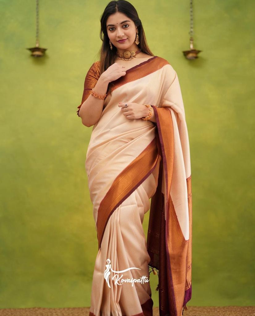 Liklee Denouement Crème Silk Saree with Unique Blouse Piece