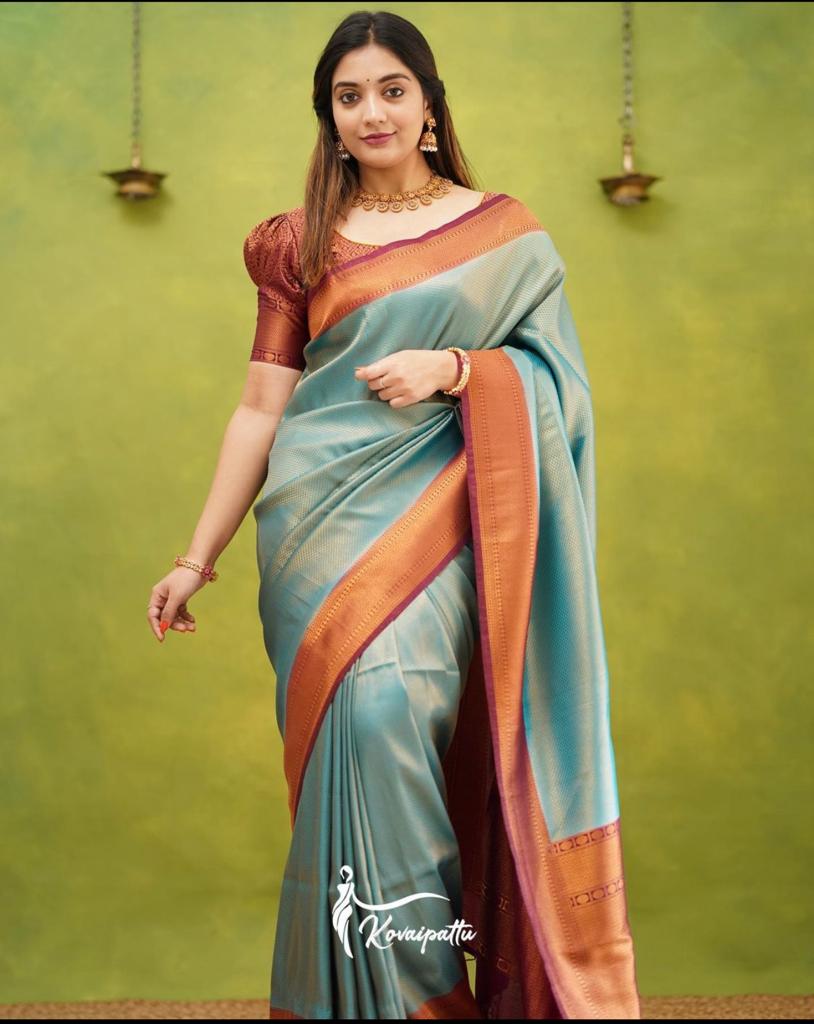 Liklee Denouement Rama Silk Saree with Unique Blouse Piece