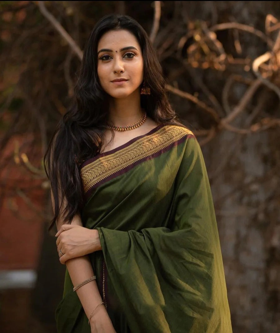 Liklee Amazing Green Soft Silk Saree with Unique Blouse Piece