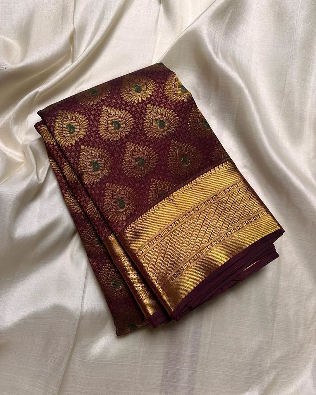 Liklee Maroon Women's Silk Weaving Jacquard Saree With Weaving Blouse