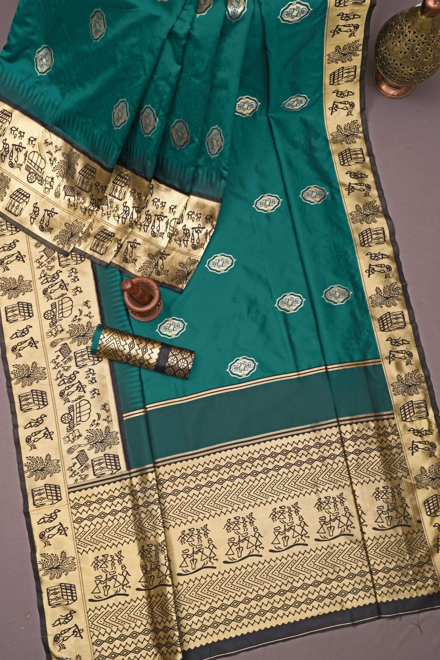 Partywaer Rama Soft Silk Saree With Pretty Blouse Piece