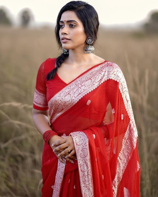 Liklee Lagniappe Red Soft Silk Saree With Devastating Blouse Piece