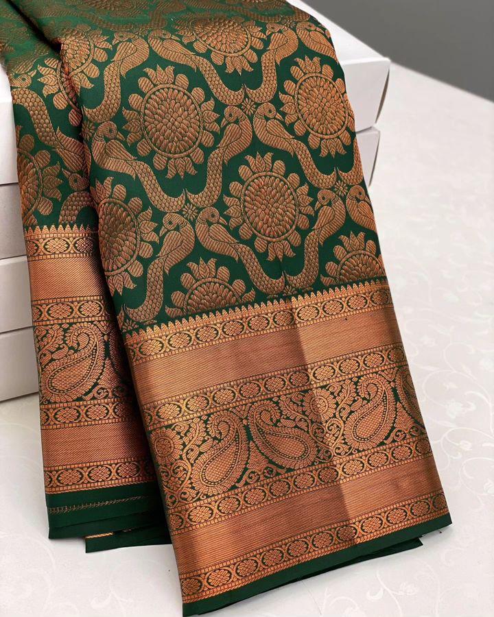 Liklee Magnetic Green Soft Silk Saree With Seraglio Blouse Piece