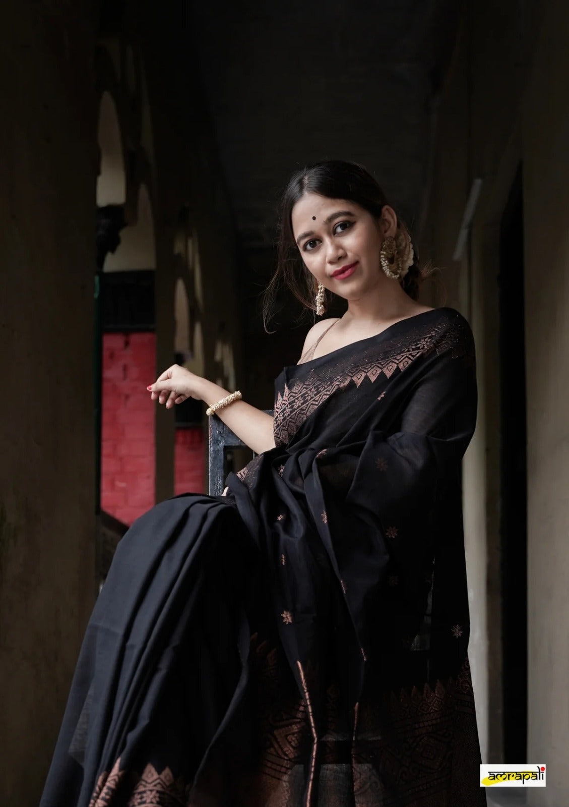 Liklee Black Bewitching Soft Silk Saree with Classic Blouse Piece