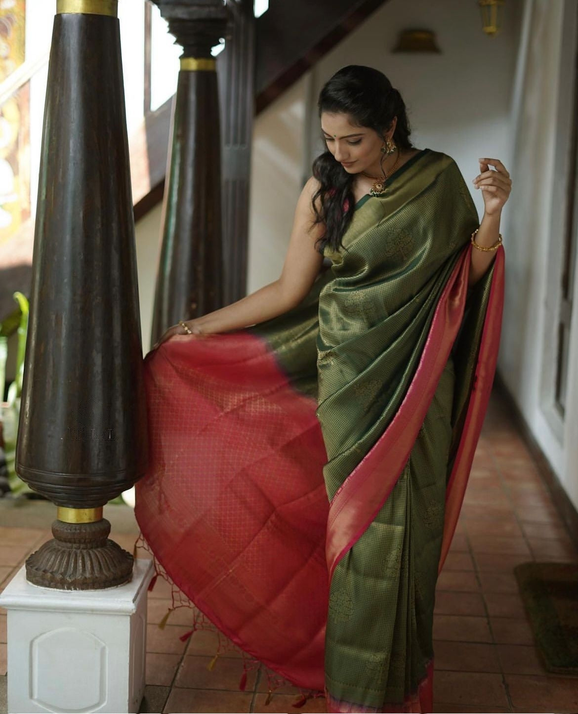 Liklee Wonderful Green Soft Silk Saree with Evanescent Blouse