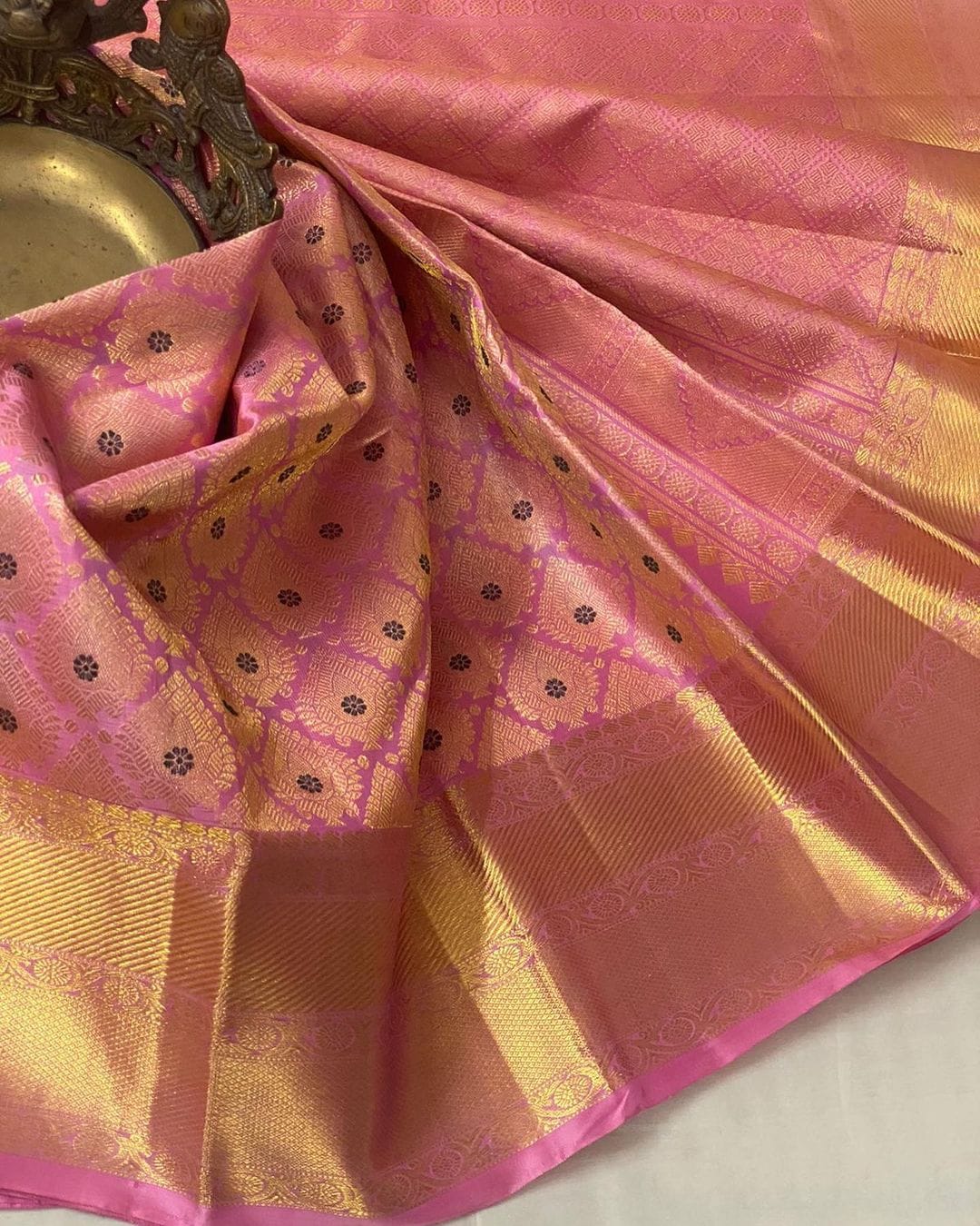 Liklee Extraordinary Pink Soft Silk Saree With Desultory Blouse Piece