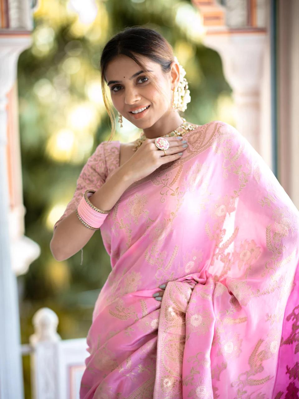 Liklee Flamboyant Baby Pink Soft Silk Saree with Majesty Blouse Piece