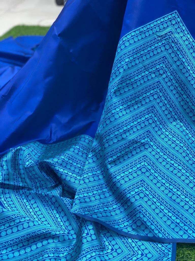 Liklee Blue Soft Banarasi Silk Saree With Petrichor Blouse Piece