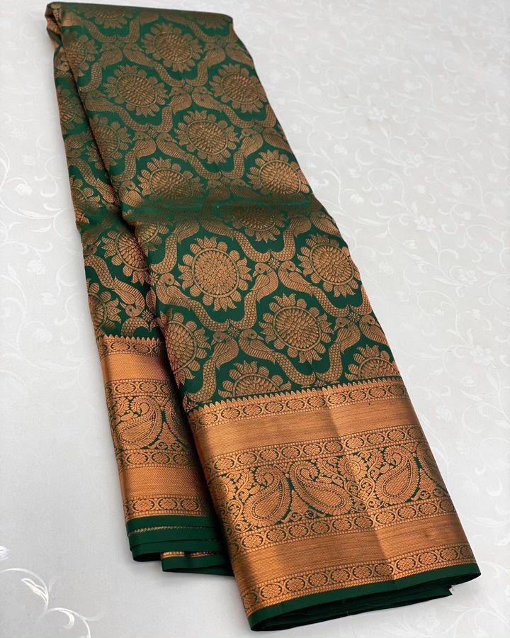 Liklee Magnetic Green Soft Silk Saree With Seraglio Blouse Piece