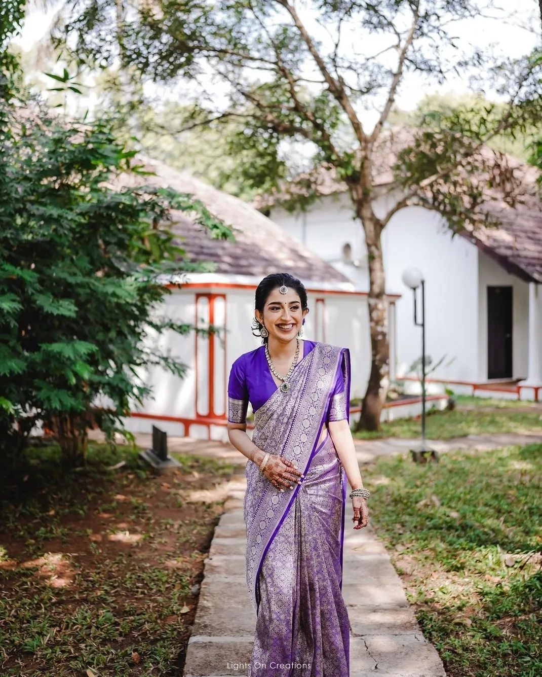 Liklee Flamboyant Blue Soft Silk Saree with Majesty Blouse Piece