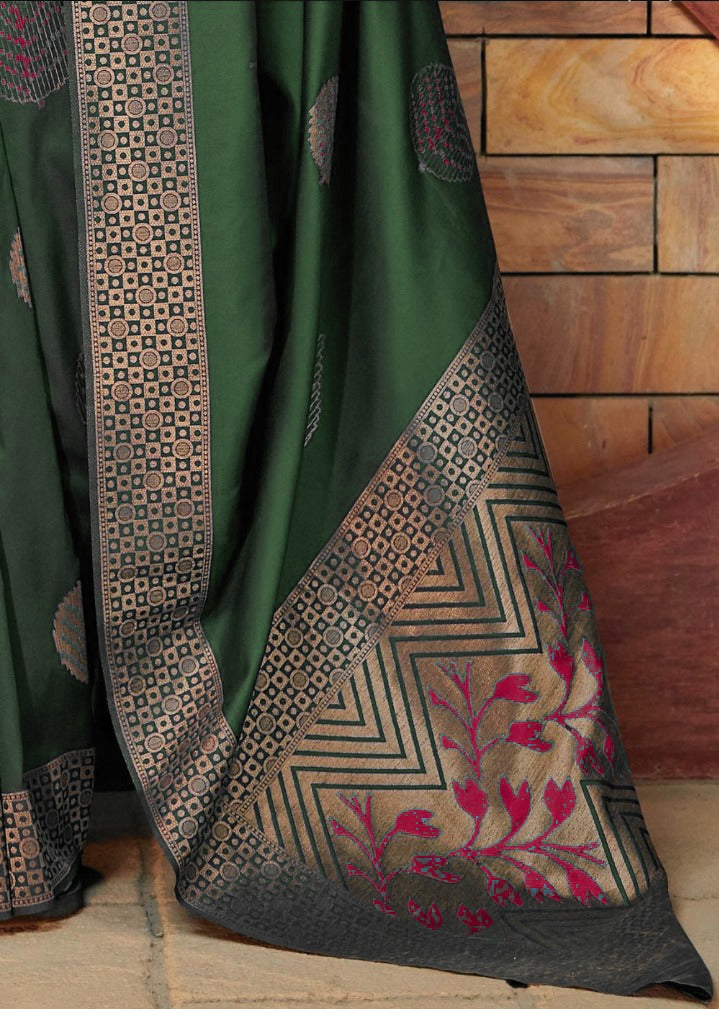 Liklee Green Gorgeous Banarasi Silk Saree with Demesne Blouse Piece