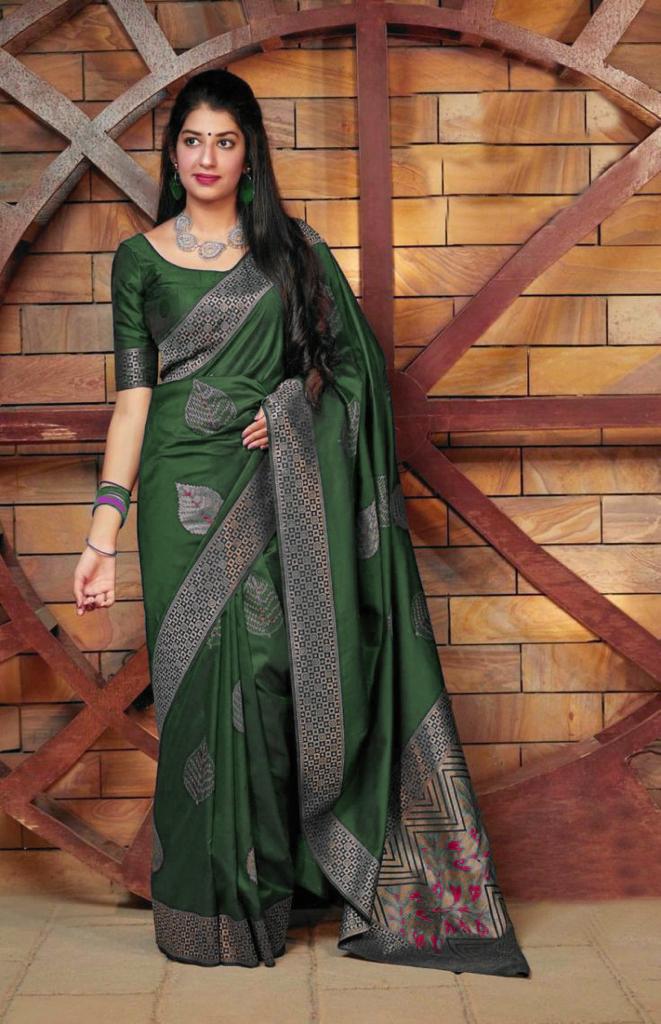 Liklee Green Gorgeous Banarasi Silk Saree with Demesne Blouse Piece