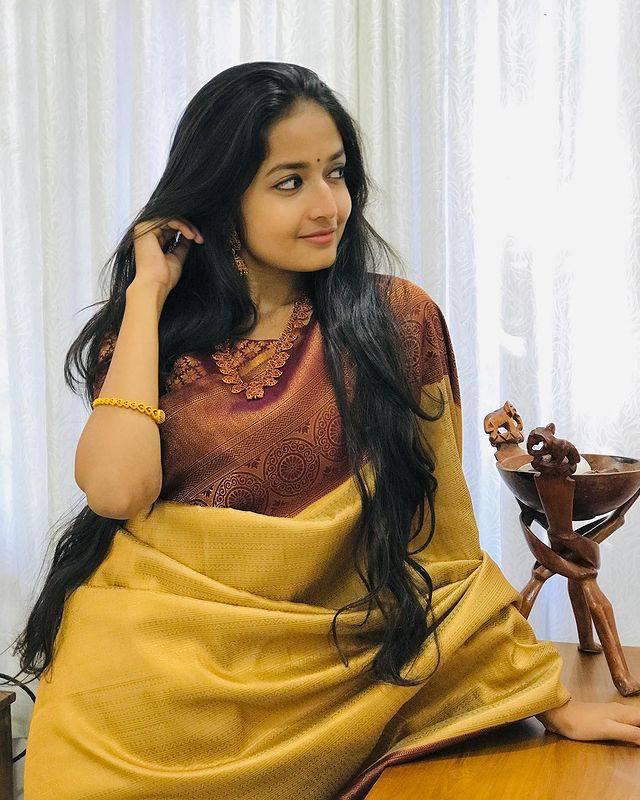 Liklee Wonderful Yellow Soft Silk Saree with Evanescent Blouse