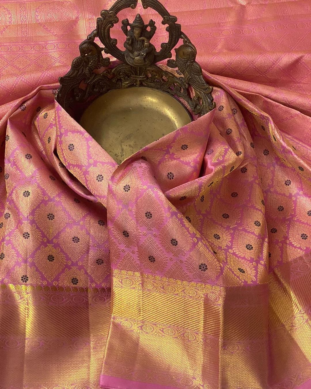 Liklee Extraordinary Pink Soft Silk Saree With Desultory Blouse Piece