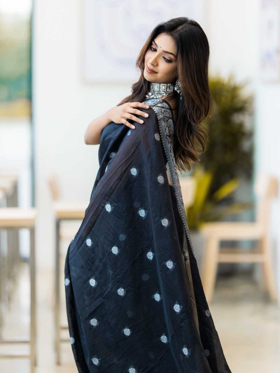 Liklee Lagniappe Black Soft Silk Saree With Devastating Blouse Piece