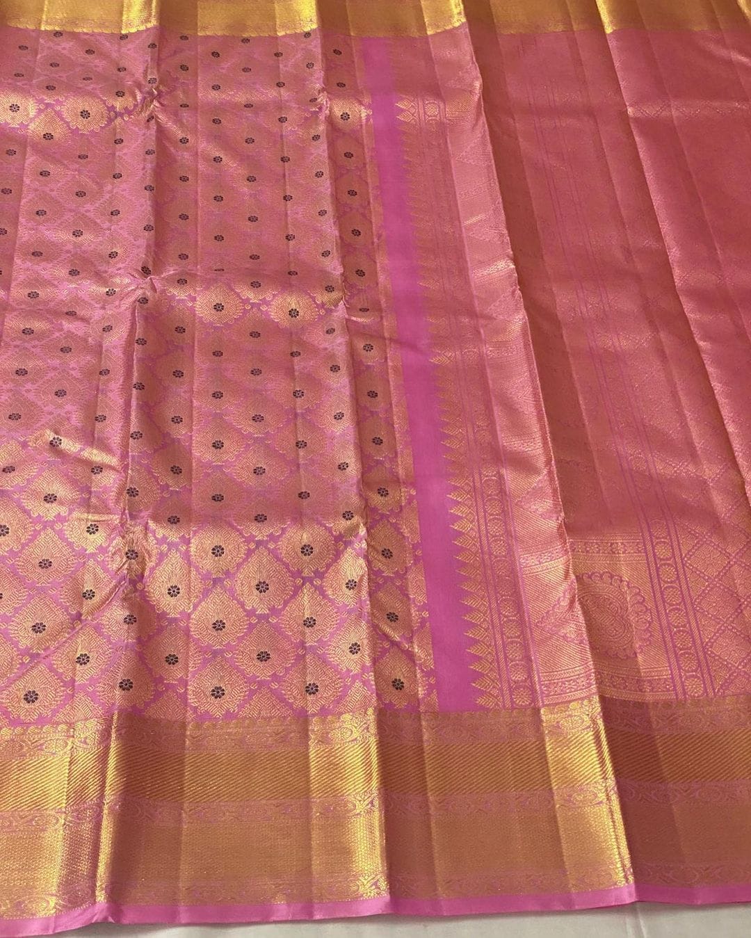 Liklee Extraordinary Pink Soft Silk Saree With Desultory Blouse Piece