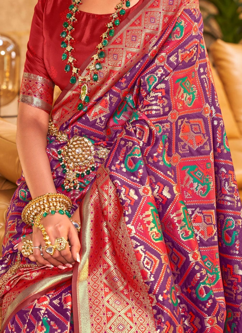 Liklee Redolent Wine Soft Silk Saree With Gratifying Blouse Piece