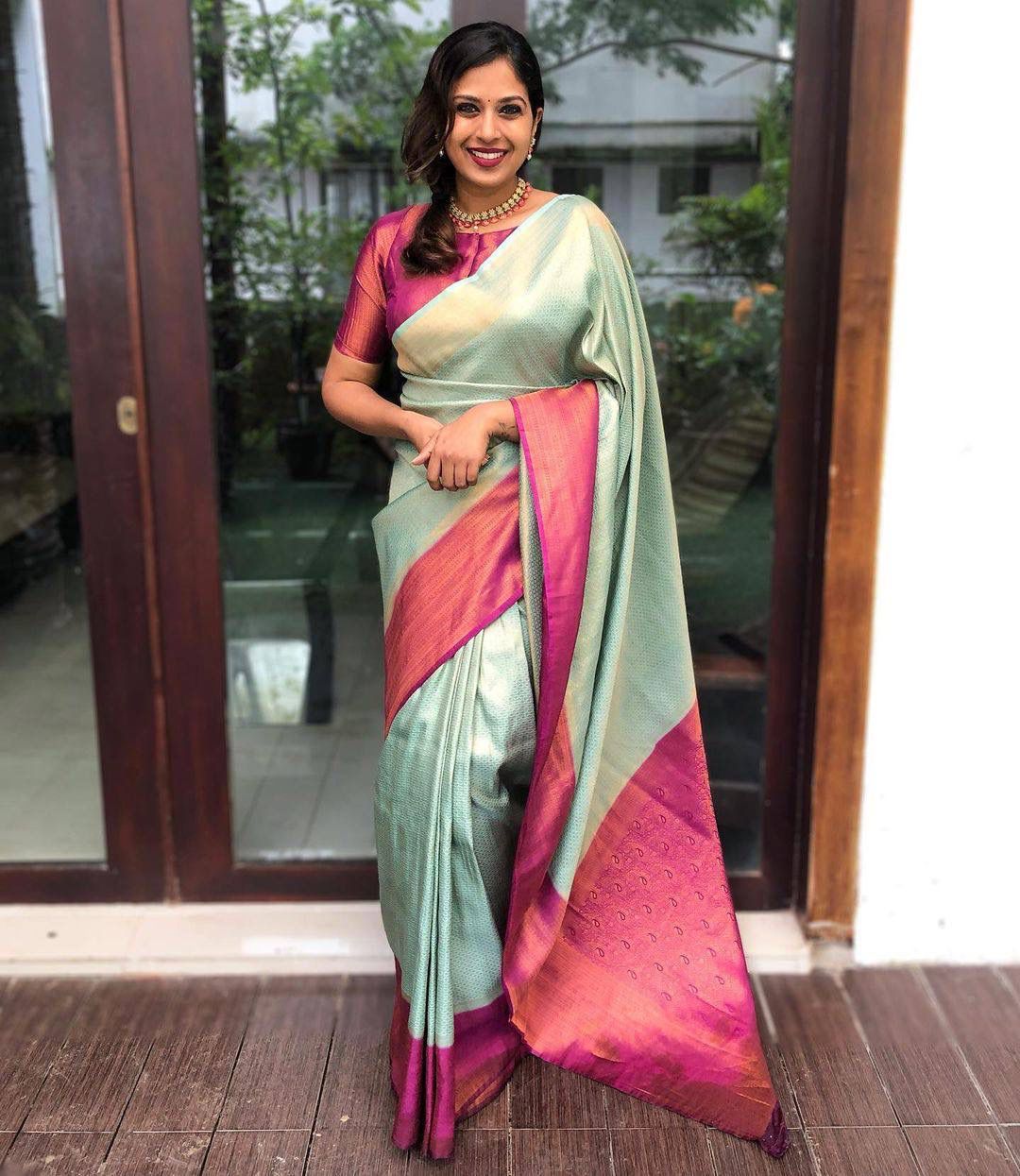 Liklee Supernal Soft Silk Saree With Stunner Blouse Piece