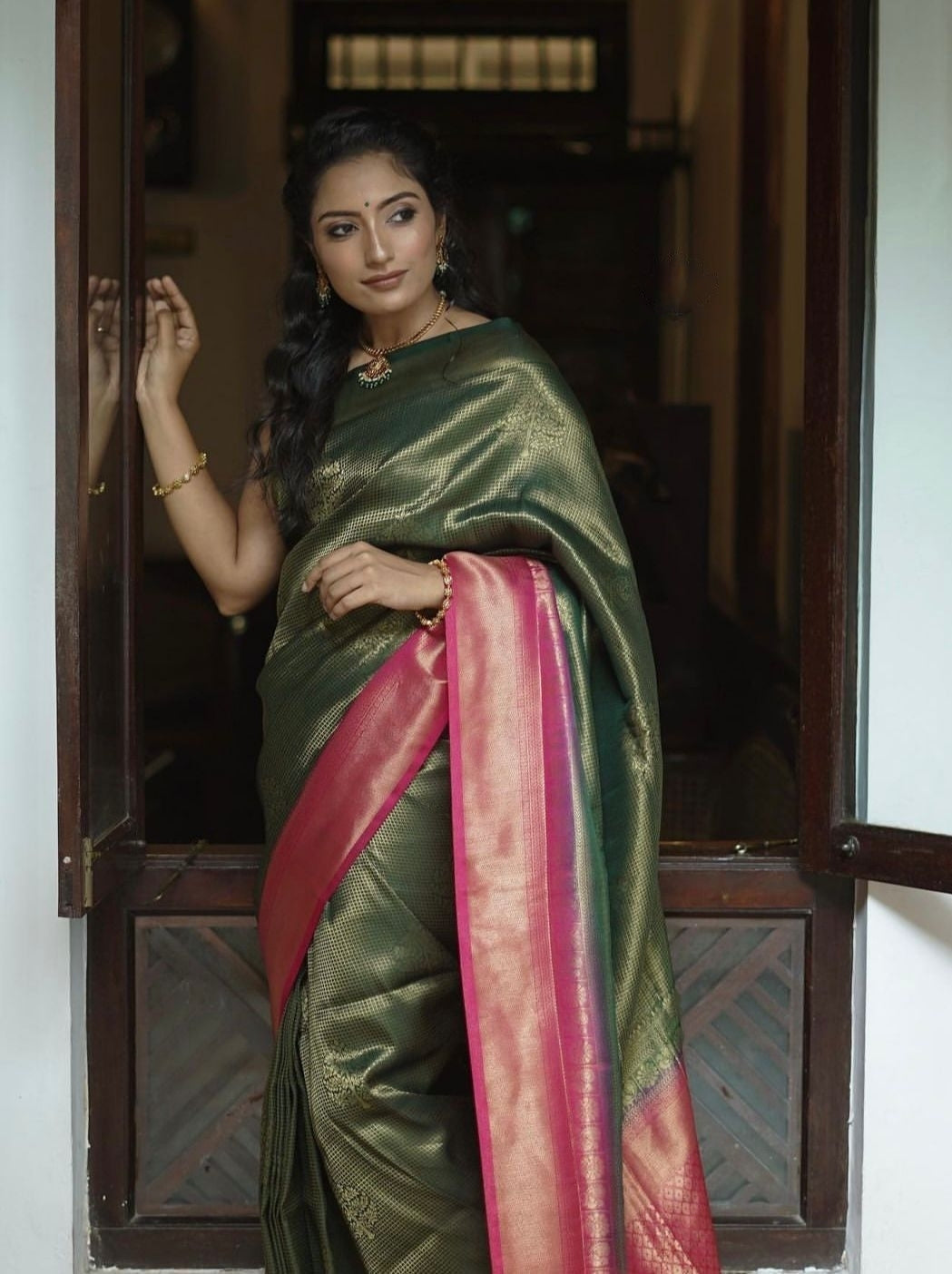 Liklee Wonderful Green Soft Silk Saree with Evanescent Blouse