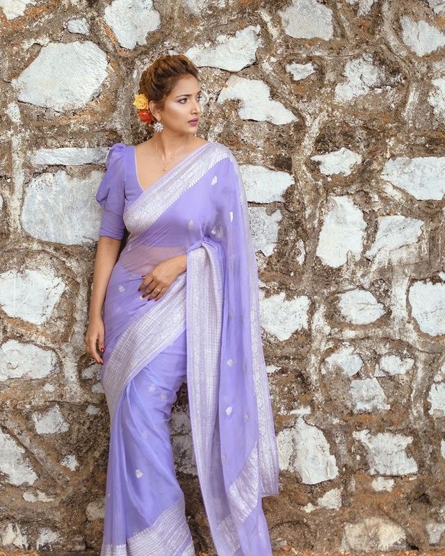 Liklee Lagniappe Purple Soft Silk Saree With Devastating Blouse Piece