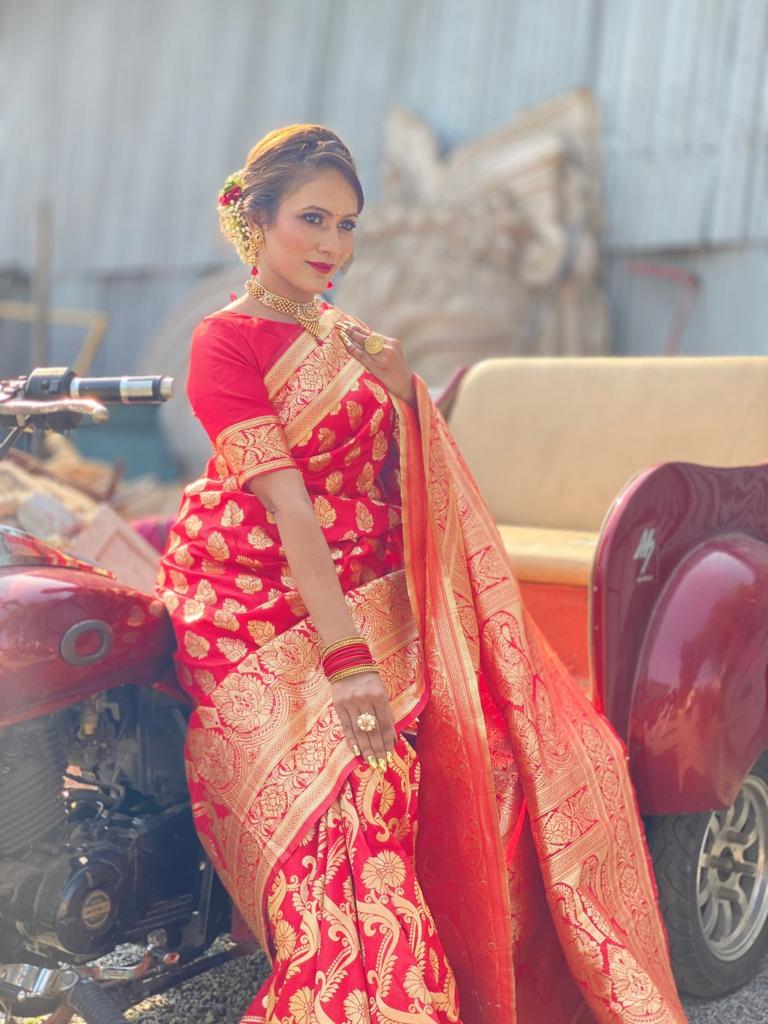 Liklee Red Jacquard Checks Soft Lichi Silk Saree With Blouse Piece