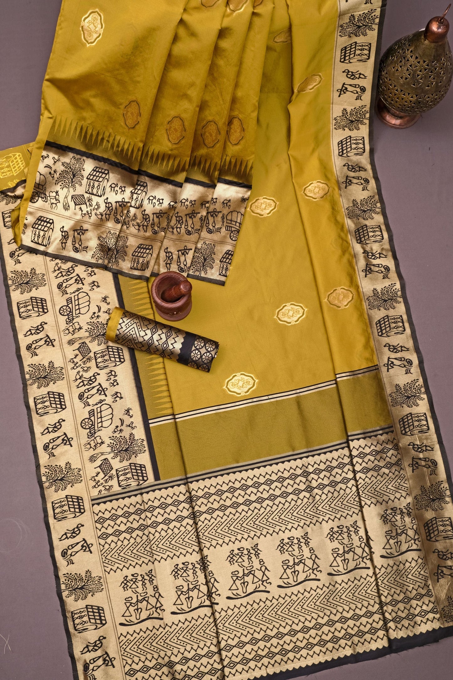 Partywaer Yellow Soft Silk Saree With Pretty Blouse Piece