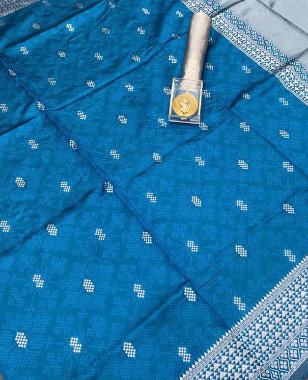 Liklee Blue Handloom Weaving Silk Saree With Mesmeric Blue Blouse