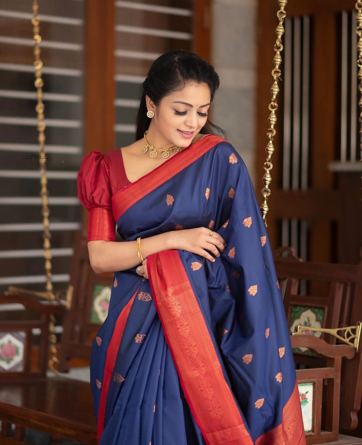 Liklee Blue Banarasi Silk Saree With Efflorescence Blouse Piece