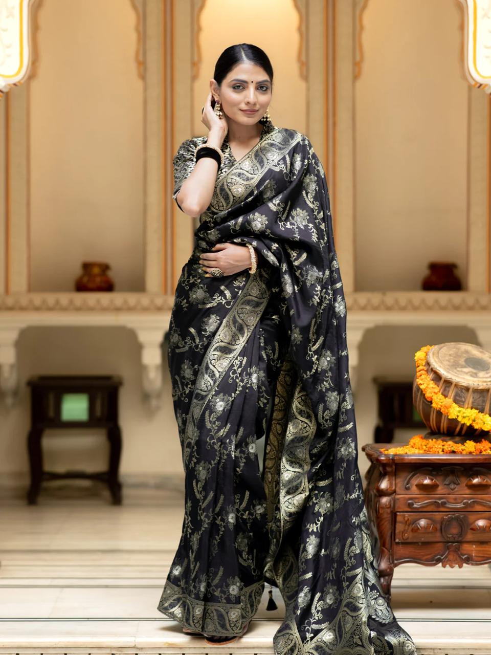 Liklee Flamboyant Black Soft Silk Saree with Majesty Blouse Piece