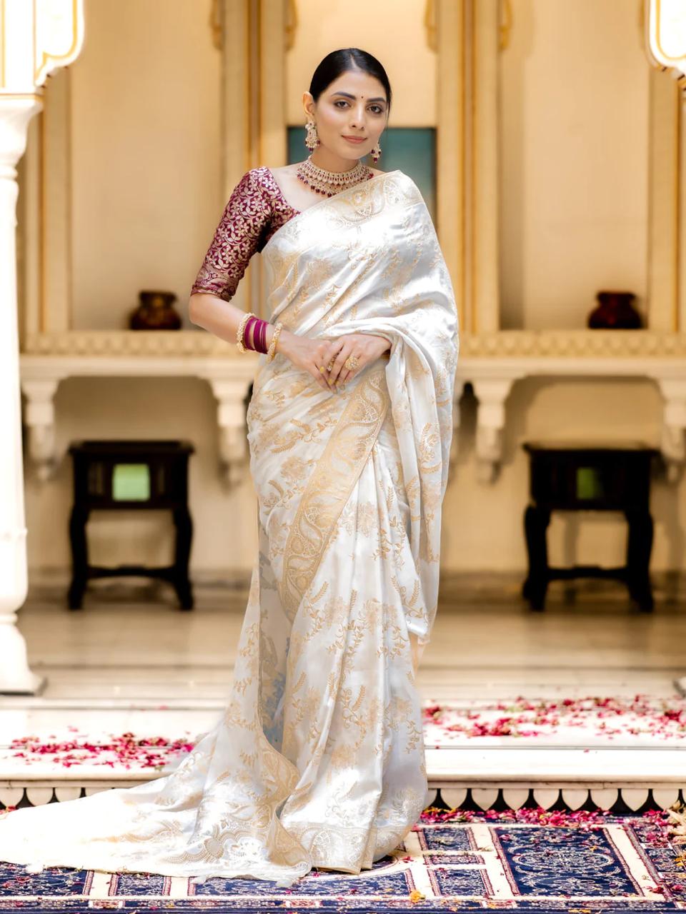 Liklee Flamboyant White Soft Silk Saree with Majesty Blouse Piece