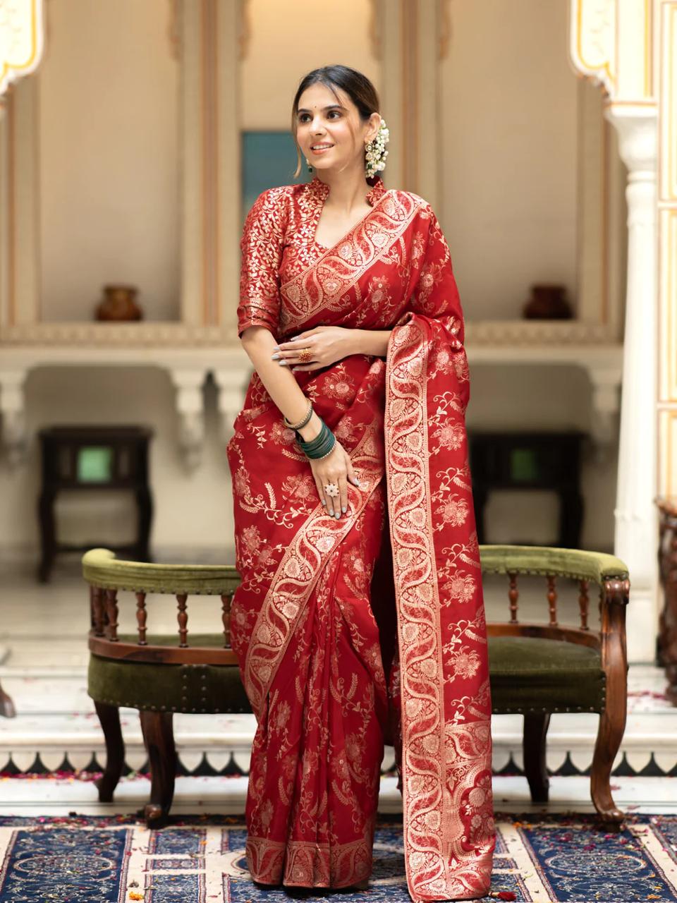 Liklee Flamboyant Red Soft Silk Saree with Majesty Blouse Piece