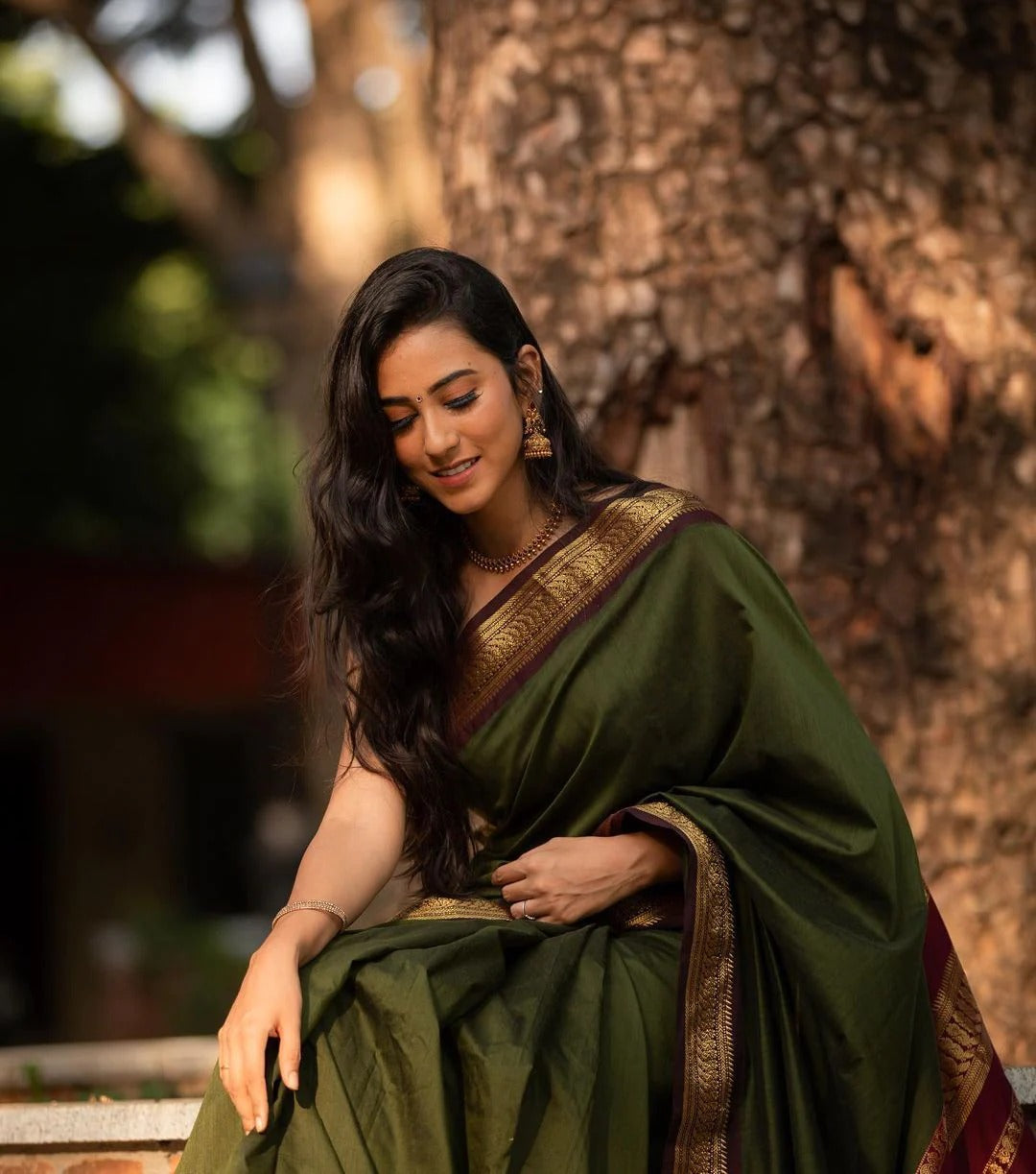 Liklee Amazing Green Soft Silk Saree with Unique Blouse Piece