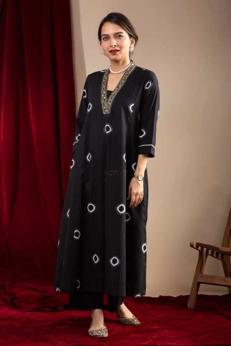 Women Georgette Embroidered Work Stitched Black Kurta Set With Georgette Black Dupatta