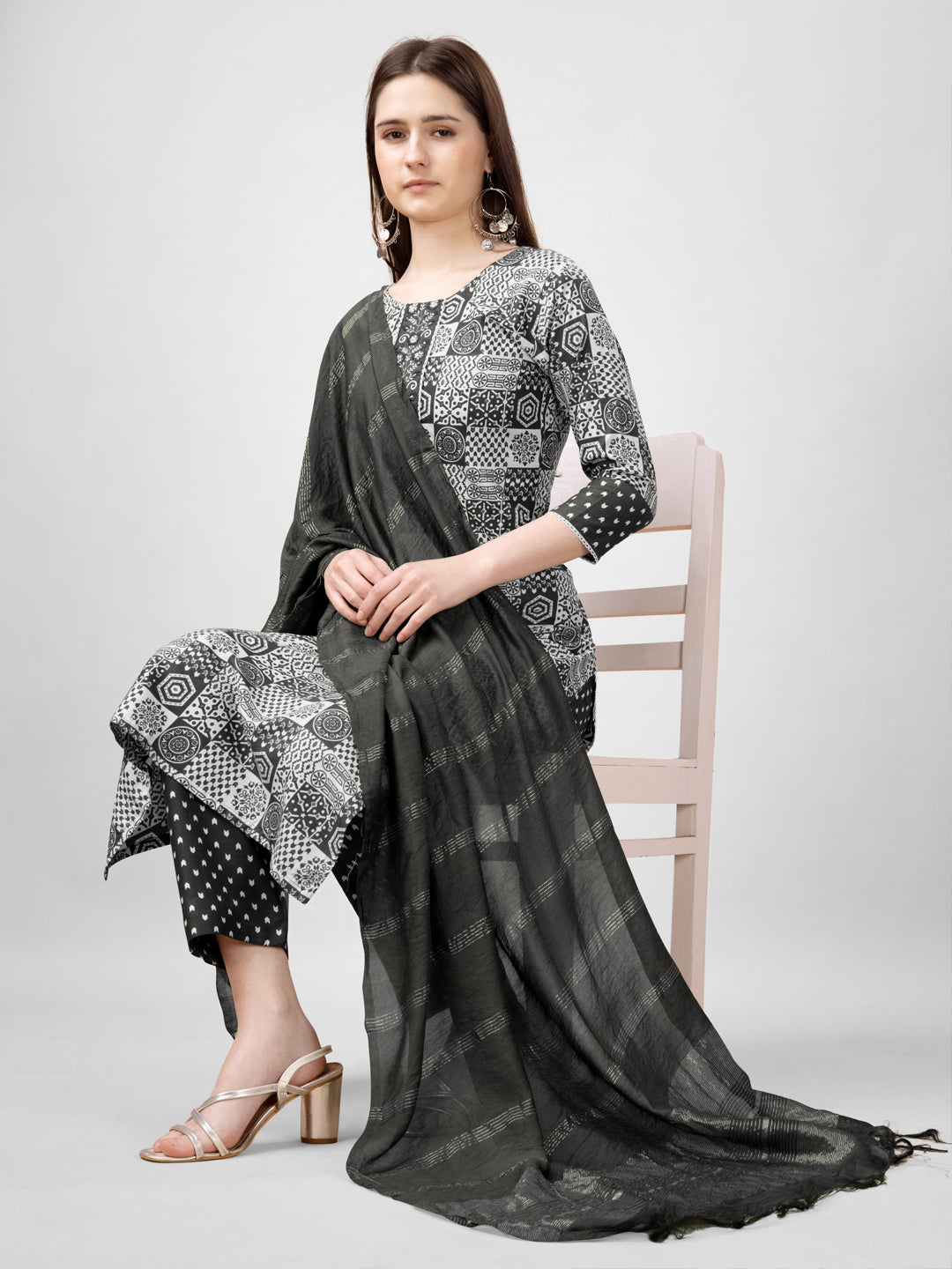 Women Rayon Embroidery Work Stitched Black Kurti Set With Silk Blend Multicolor Dupatta